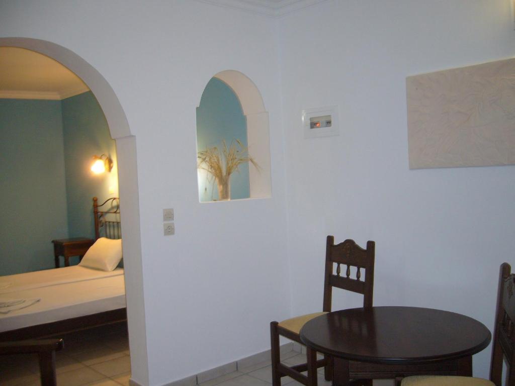 San Efrem Aparthotel Perísza Szoba fotó