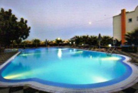 San Efrem Aparthotel Perísza Kültér fotó