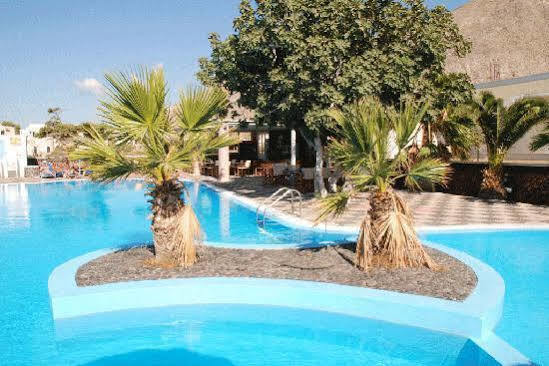 San Efrem Aparthotel Perísza Kültér fotó